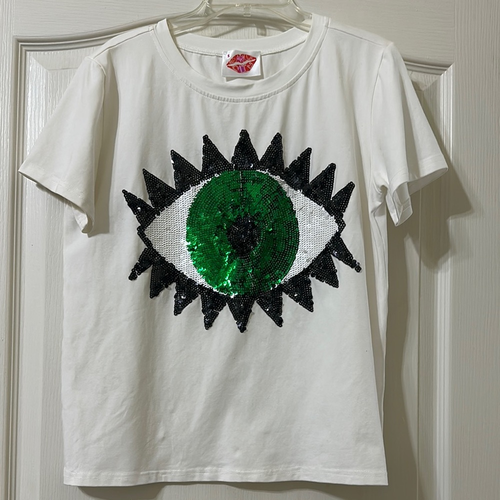 Sparkle City sequin eye shirt size small